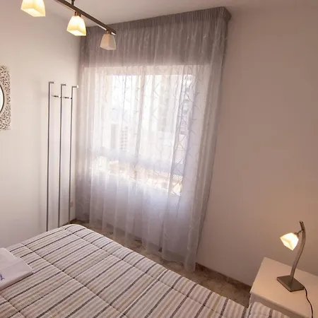 Apartment La Mirada 2 *